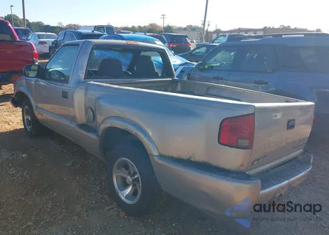 2002 Chevrolet S-10 из США, поврежденный, VIN 1GCCS145828190038